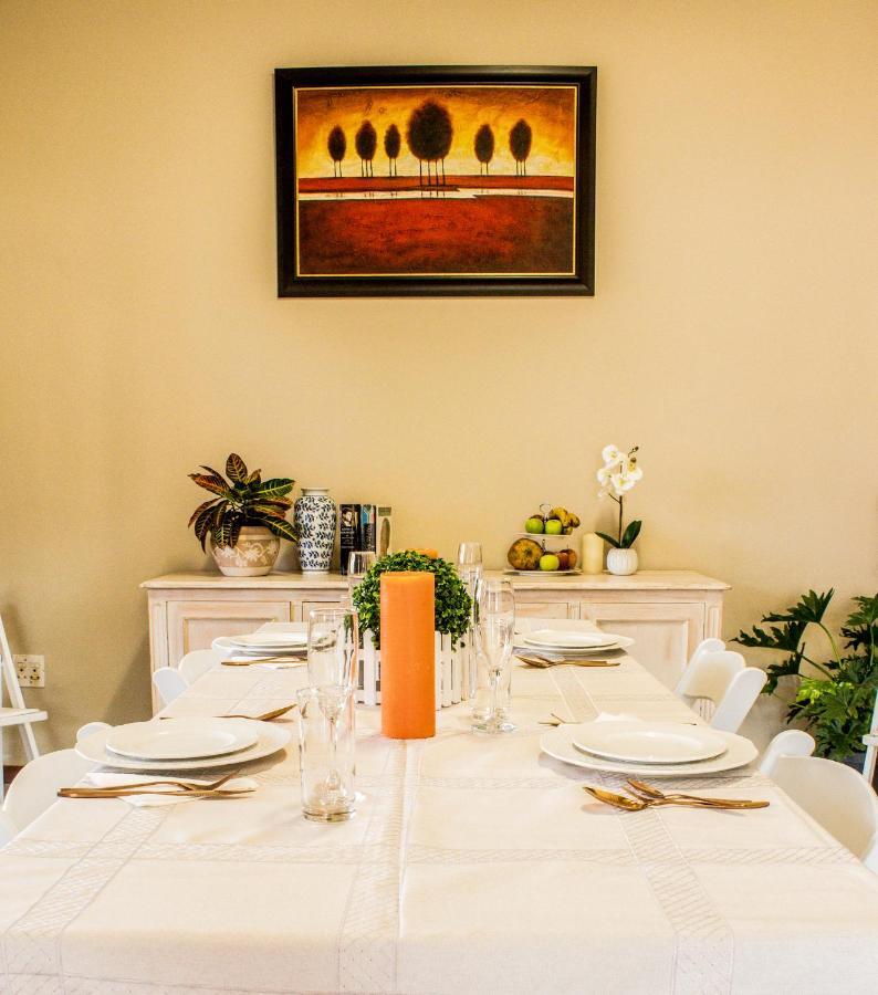 Pro Active Guest House Pretoria-Noord Esterno foto