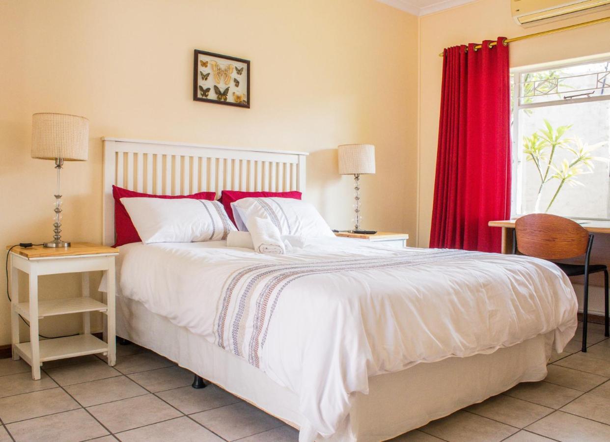Pro Active Guest House Pretoria-Noord Esterno foto